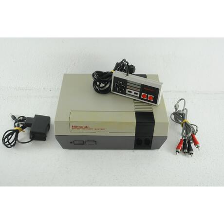 Nintendo NES Console
