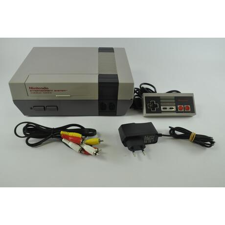 Nintendo NES Console