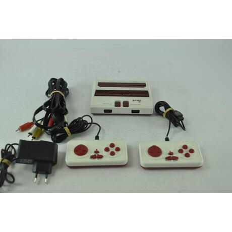 Famulator Console (Famicom Clone)