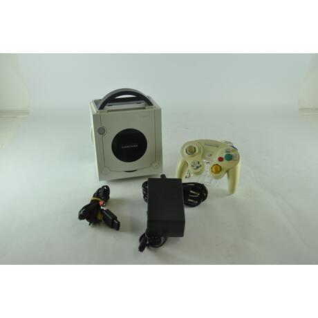 Nintendo GameCube Pearl white Fade Console
